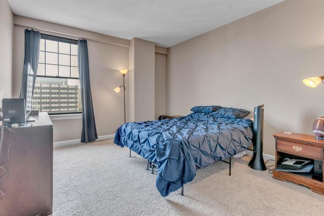 109 N Main St Apt 1212, Memphis, TN 38103