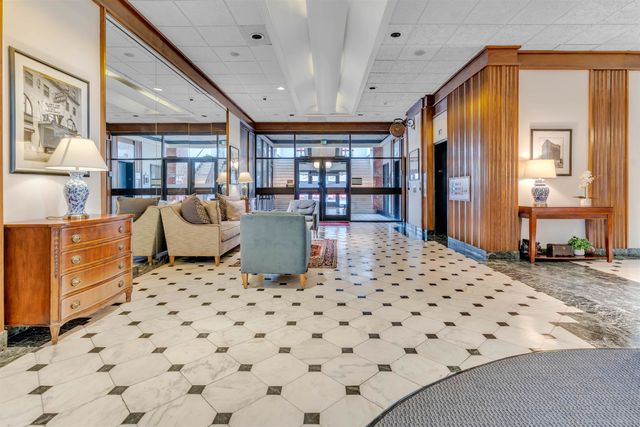 109 N Main St Apt 1212, Memphis, TN 38103