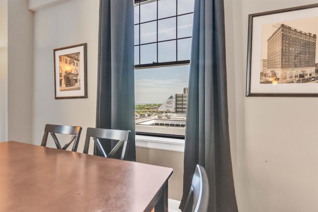 109 N Main St Apt 1212, Memphis, TN 38103
