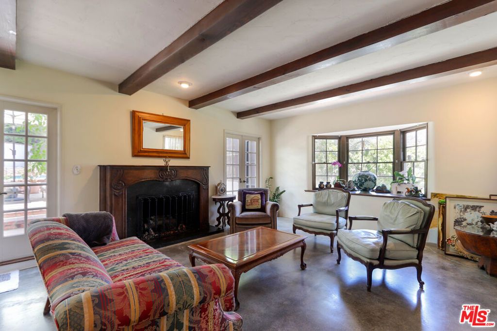12145 La Casa Lane, Los Angeles, CA 90049 — photo 2