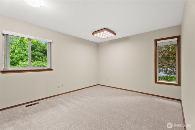 28316 190th Street SE, Kent, WA 98042