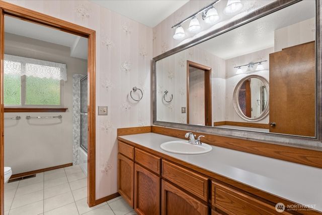 28316 190th Street SE, Kent, WA 98042