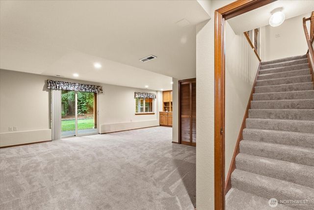 28316 190th Street SE, Kent, WA 98042