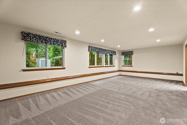 28316 190th Street SE, Kent, WA 98042