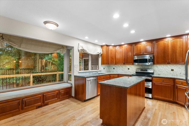 28316 190th Street SE, Kent, WA 98042