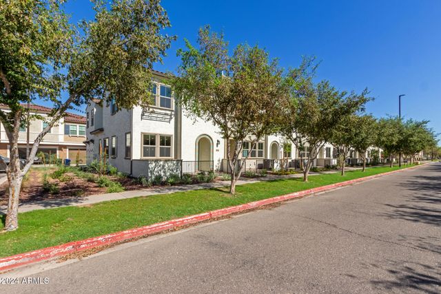 1871 E HAMPTON Lane 101, Gilbert, AZ 85295