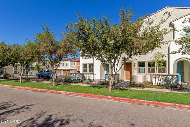 1871 E HAMPTON Lane 101, Gilbert, AZ 85295