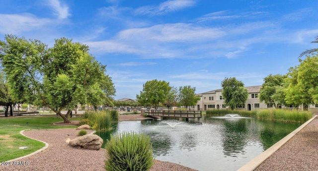 1871 E HAMPTON Lane 101, Gilbert, AZ 85295