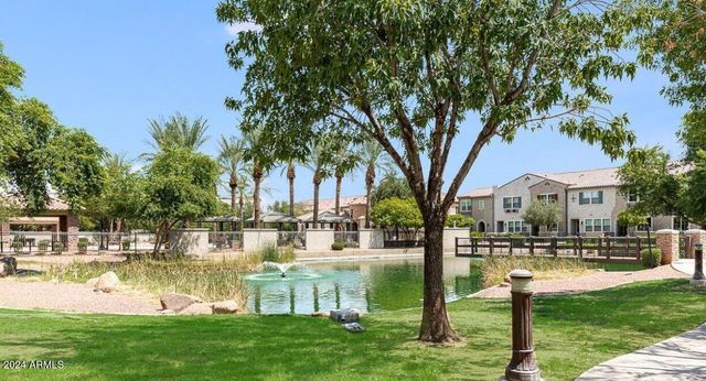 1871 E HAMPTON Lane 101, Gilbert, AZ 85295