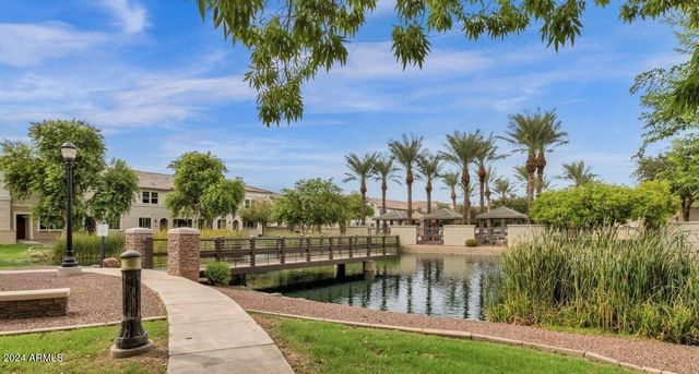 1871 E HAMPTON Lane 101, Gilbert, AZ 85295