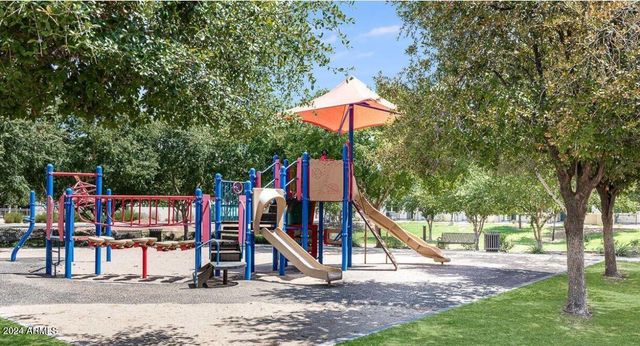 1871 E HAMPTON Lane 101, Gilbert, AZ 85295