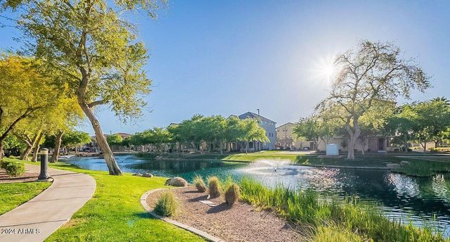 1871 E HAMPTON Lane 101, Gilbert, AZ 85295