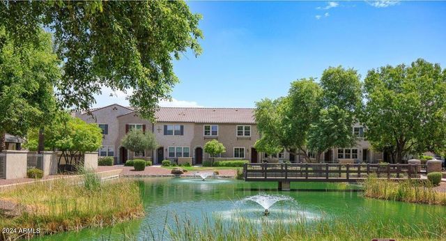 1871 E HAMPTON Lane 101, Gilbert, AZ 85295