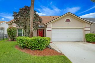 3570 Woods Walk Boulevard, Lake Worth, FL 33467