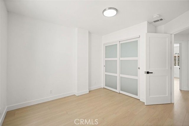 7010 Lennox Avenue, Van Nuys (los Angeles), CA 91405