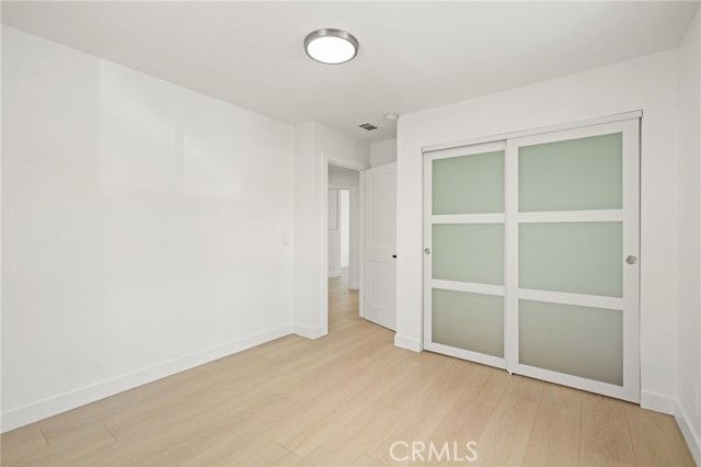 7010 Lennox Avenue, Van Nuys (los Angeles), CA 91405