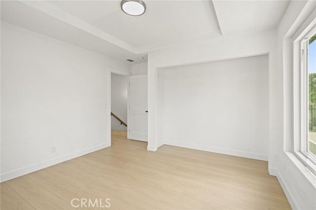 7010 Lennox Avenue, Van Nuys (los Angeles), CA 91405