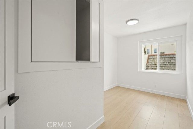 7010 Lennox Avenue, Van Nuys (los Angeles), CA 91405