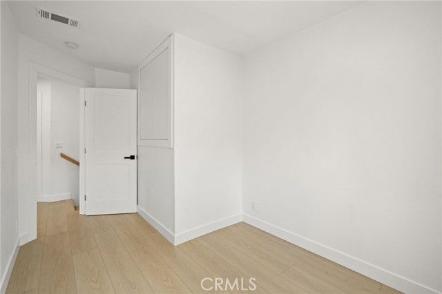 7010 Lennox Avenue, Van Nuys (los Angeles), CA 91405