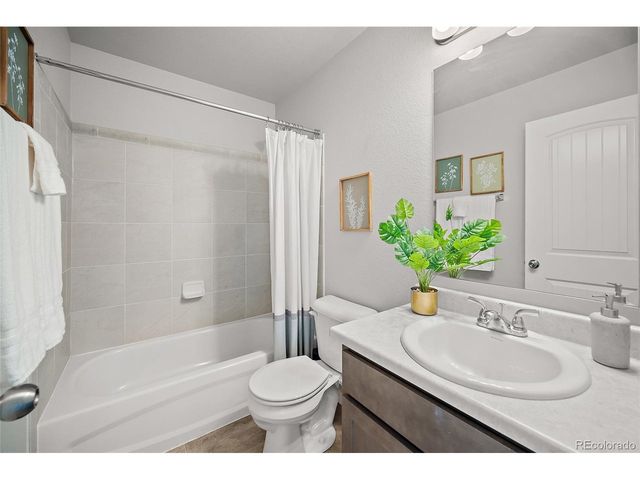 7568 Benecia Dr, Fountain, CO 80817