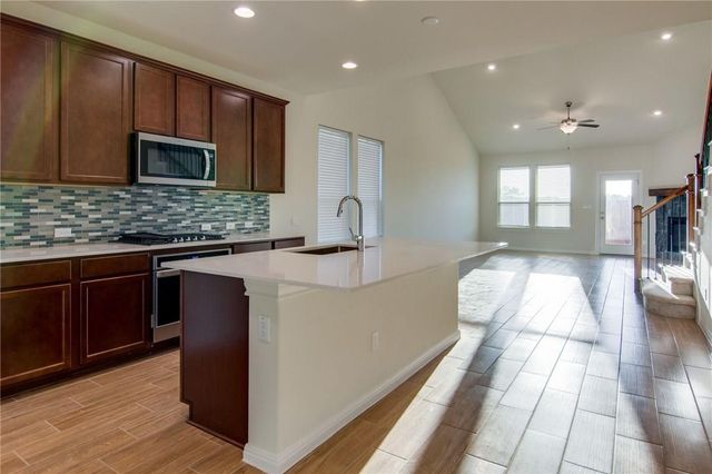 15900 Cessida ST, Austin, TX 78728