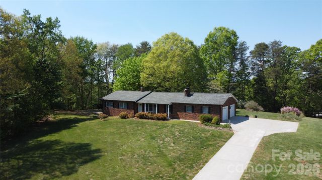 1320 Havenwood Drive, Morganton, NC 28655