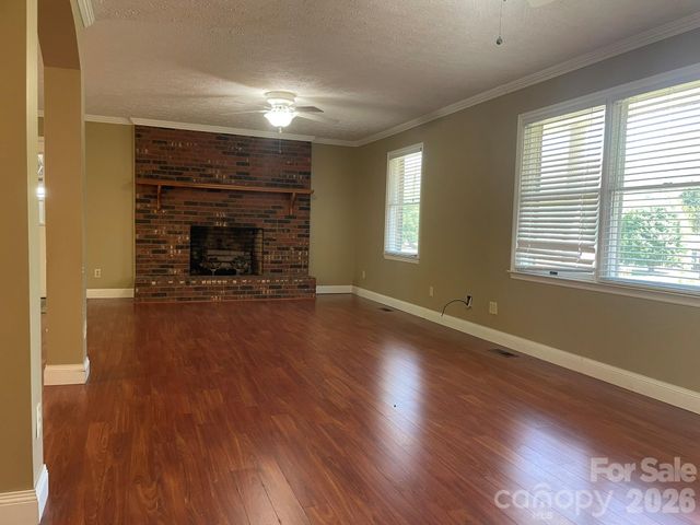 1320 Havenwood Drive, Morganton, NC 28655