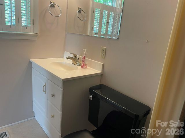1320 Havenwood Drive, Morganton, NC 28655