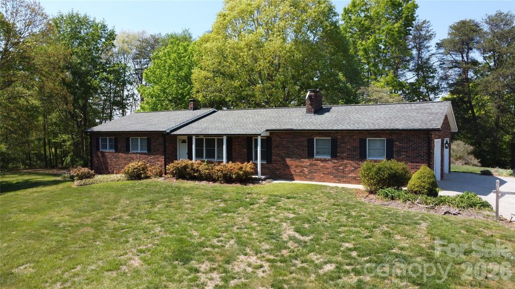 1320 Havenwood Drive, Morganton, NC 28655