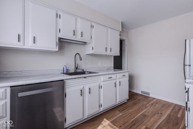 525 25th Street, Columbus, IN 47201