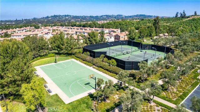 126 Long Fence, Irvine, CA 92602