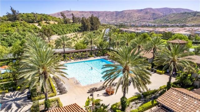 126 Long Fence, Irvine, CA 92602