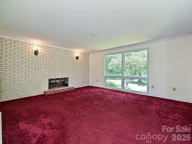 3000 Barfield Drive, Charlotte, NC 28217