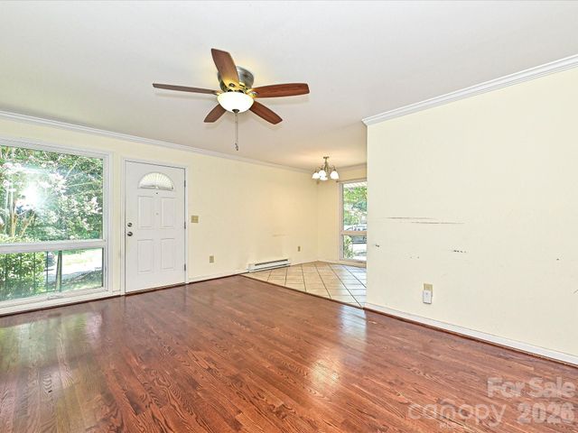 3000 Barfield Drive, Charlotte, NC 28217