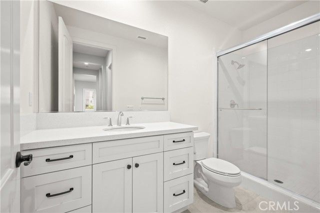 85 Spacial, Irvine, CA 92618