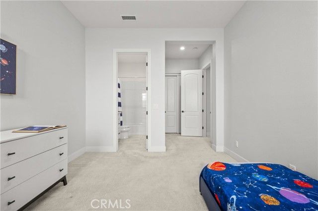 85 Spacial, Irvine, CA 92618