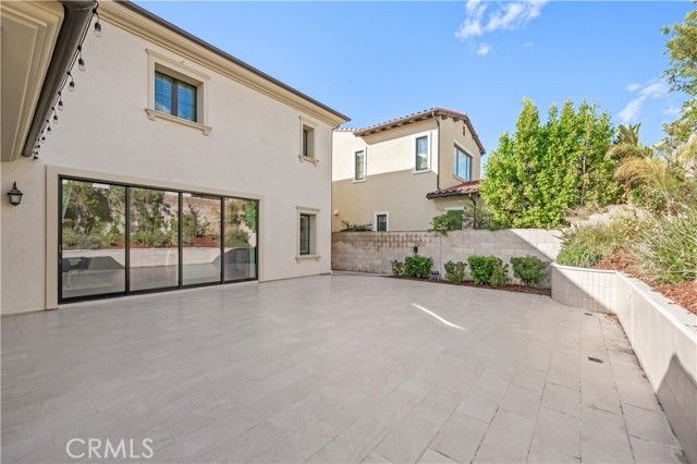 85 Spacial, Irvine, CA 92618