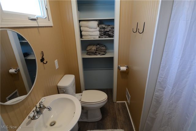 8391 Youngstown Pittsburgh Road, Poland, OH 44514