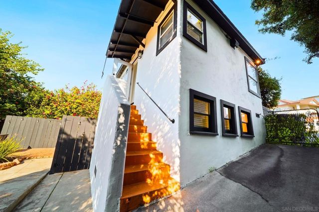 2154 Union St, San Diego, CA 92101