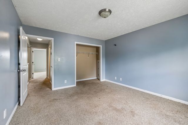 1372 Constitution Dr, Clarksville, TN 37042