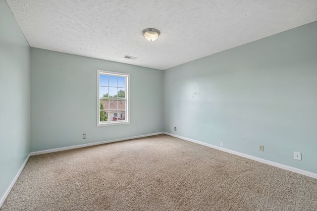 1372 Constitution Dr, Clarksville, TN 37042