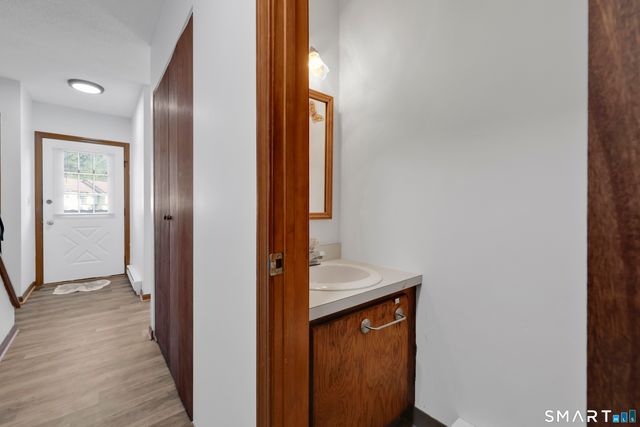 268 Hartford Turnpike APT E5, Tolland, CT 06084