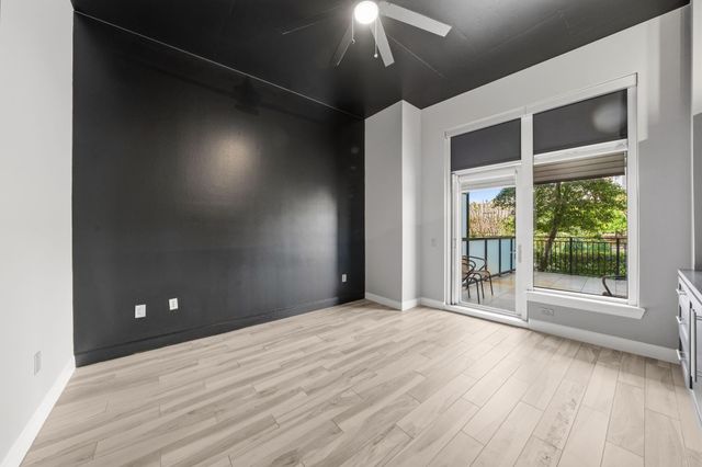 3 Waterway Court 1B, The Woodlands, TX 77380