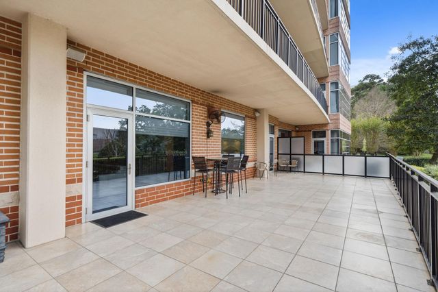 3 Waterway Court 1B, The Woodlands, TX 77380