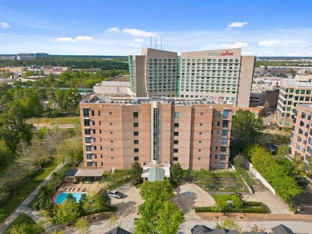 3 Waterway Court 1B, The Woodlands, TX 77380