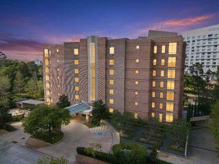 3 Waterway Court 1B, The Woodlands, TX 77380