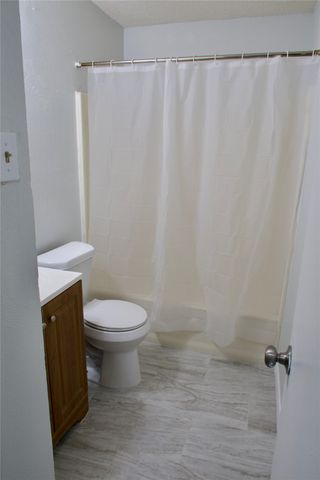 4735 Pecan Meadow Drive, Dallas, TX 75236