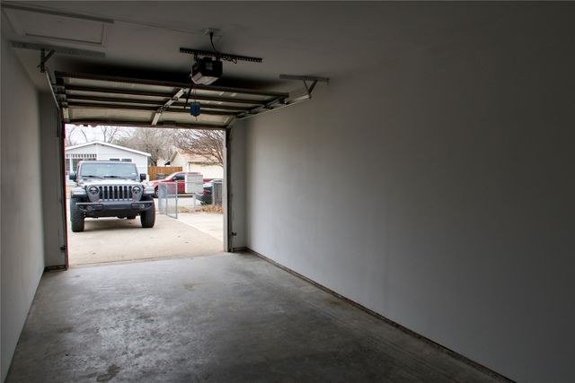 4735 Pecan Meadow Drive, Dallas, TX 75236