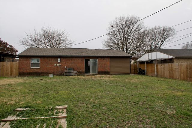 4735 Pecan Meadow Drive, Dallas, TX 75236