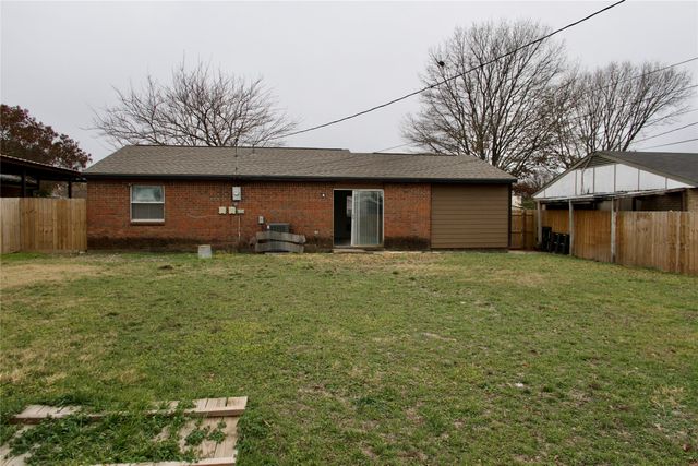 4735 Pecan Meadow Drive, Dallas, TX 75236